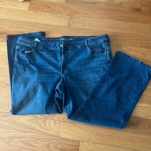 Old Navy size 22 short mid-rise boot cut jeans